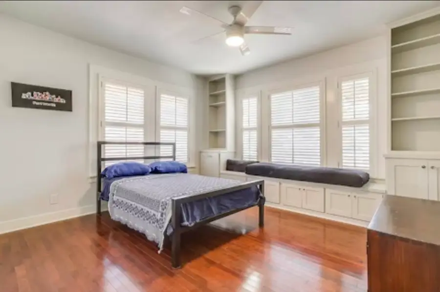 2316 W Magnolia Avenue, Fort Worth, TX 76110 - Image #2