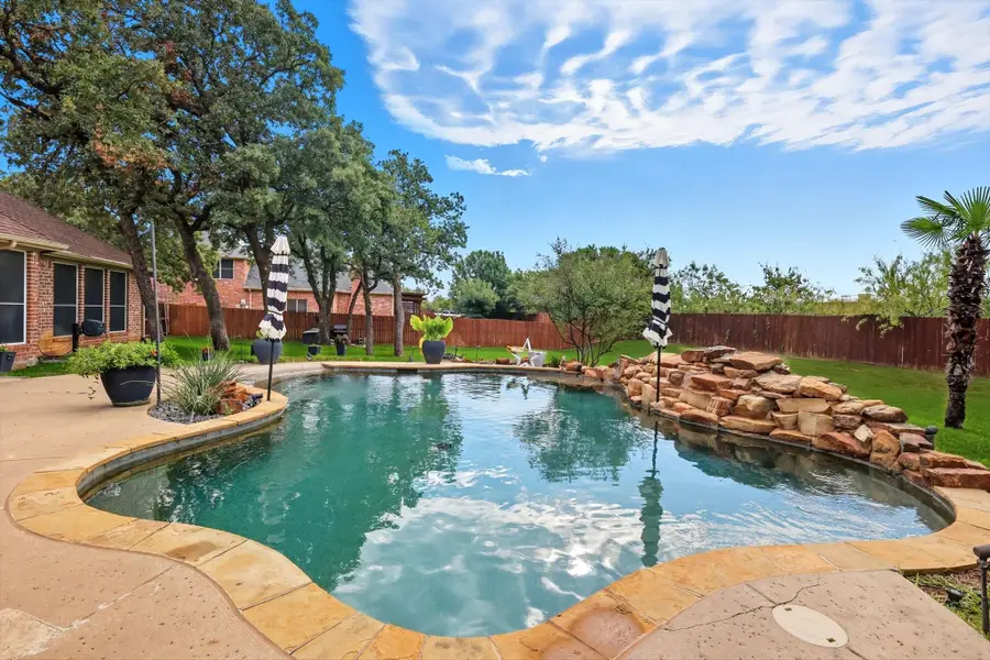 5816 Pin Tail Court, Fort Worth, TX 76244 - Image #2