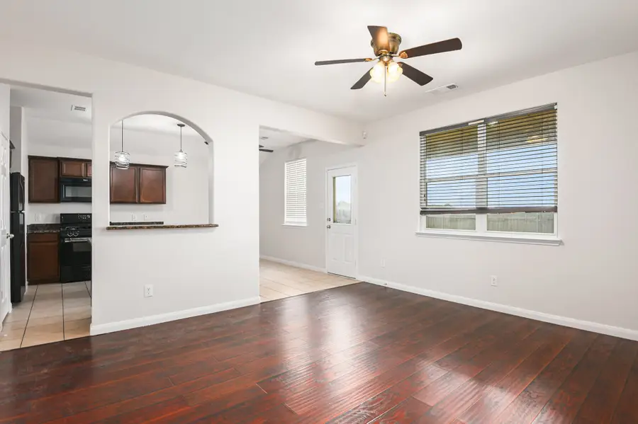 677 Rapid Way, Crowley, TX 76036 - Image #3