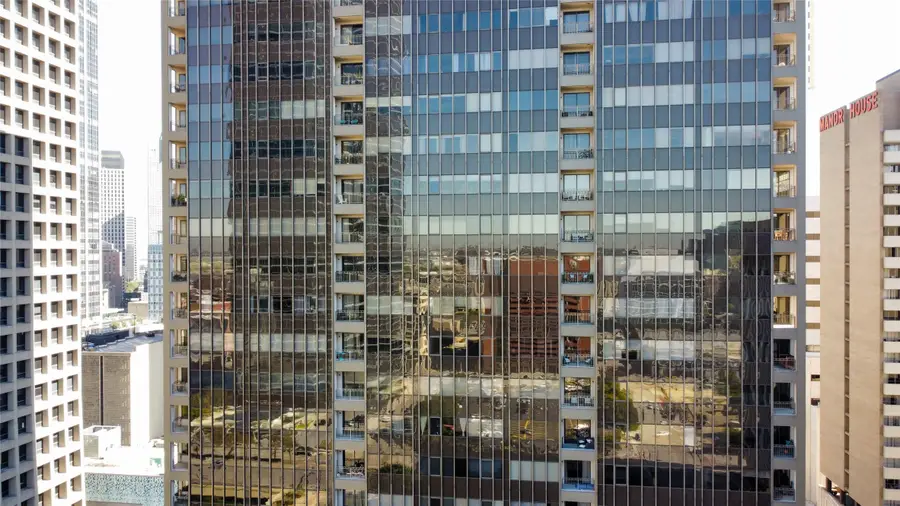 1200 Main Street #1404, Dallas, TX 75202 - Image #2