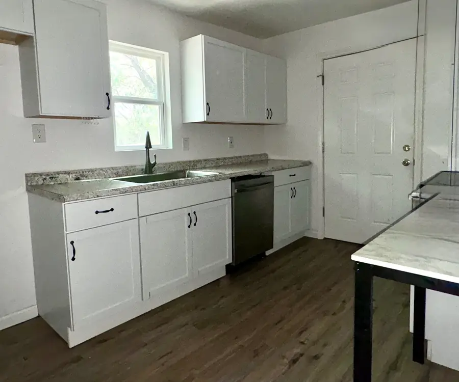 403 Miller Street, Bowie, TX 76230 - Image #2