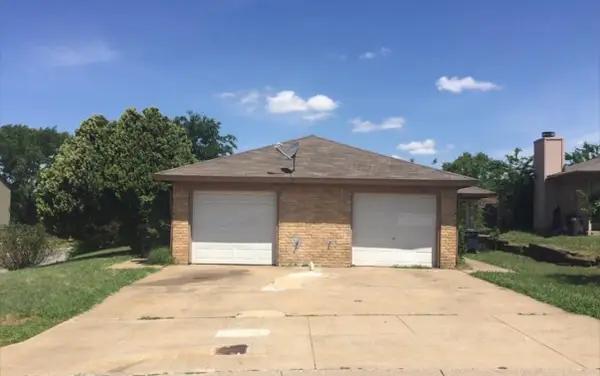 2832 Ridgecrest Drive, Fort Worth, TX 76133