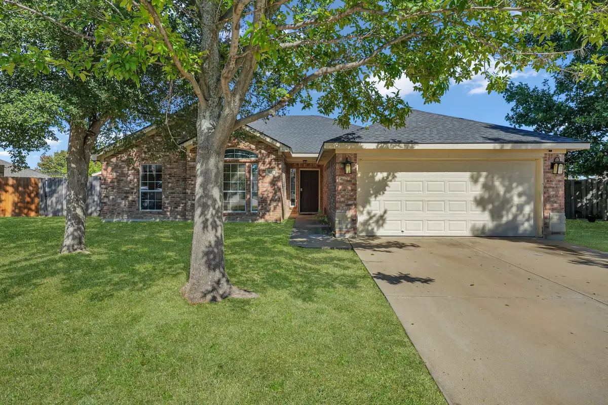 951 Behrens Court, Crowley, TX 76036 - Image #1