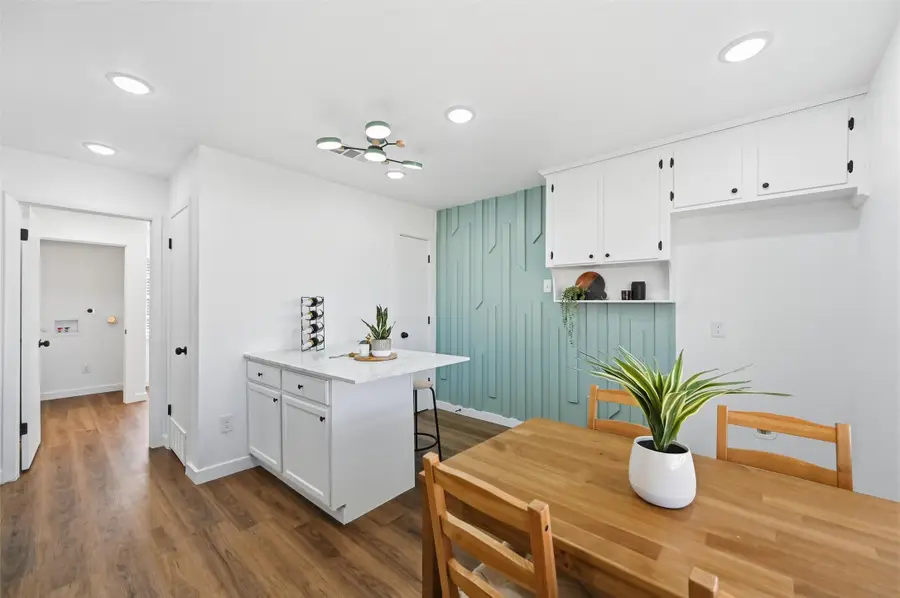 704 Tanglewood Drive, Hurst, TX 76053 - Image #3