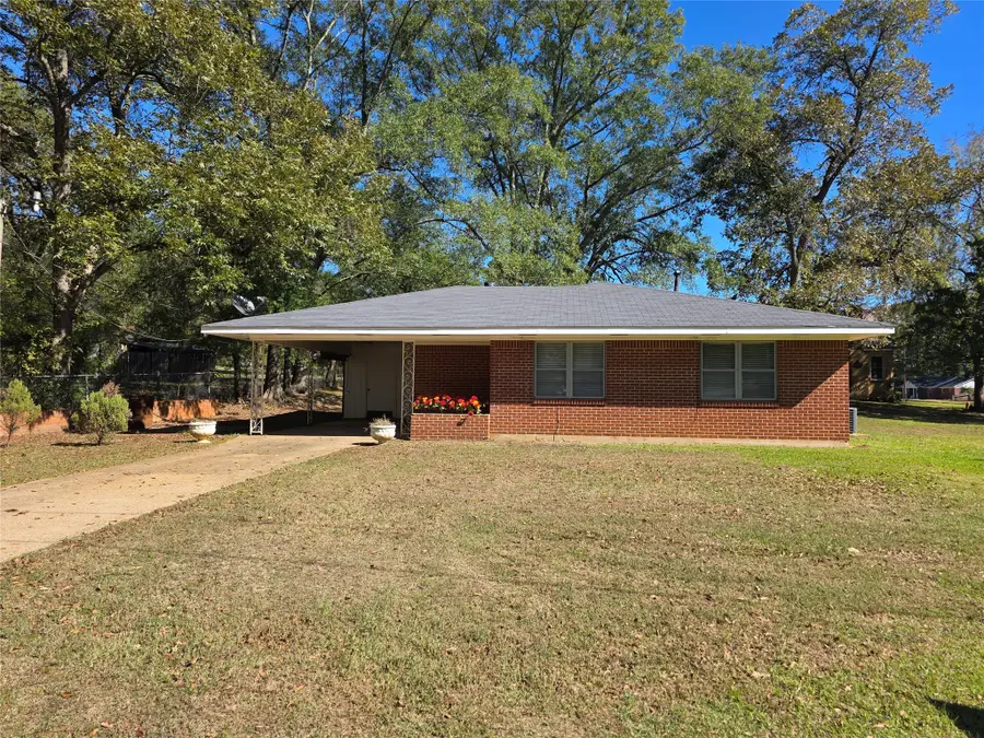 103 N Magnolia Street, Plain Dealing, LA 71064 - Image #2