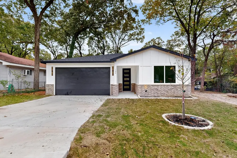 139 Forest Oaks Drive, Gun Barrel City, TX 75156 - Image #2