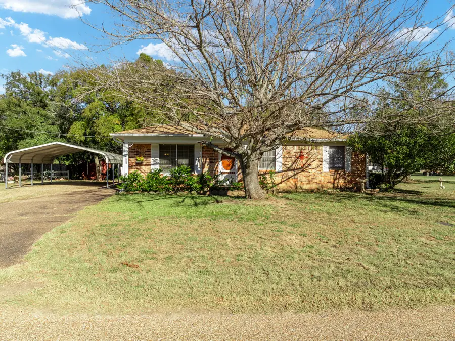 156 Cresthill Circle, Valley Mills, TX 76689 - Image #3