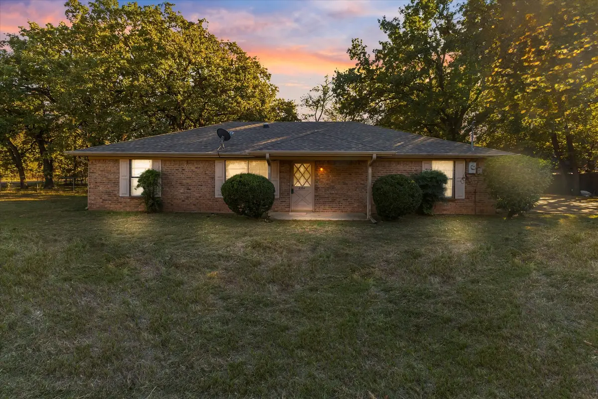 10714 Grove Oaks Boulevard, Dallas, TX 75217 - Image #1