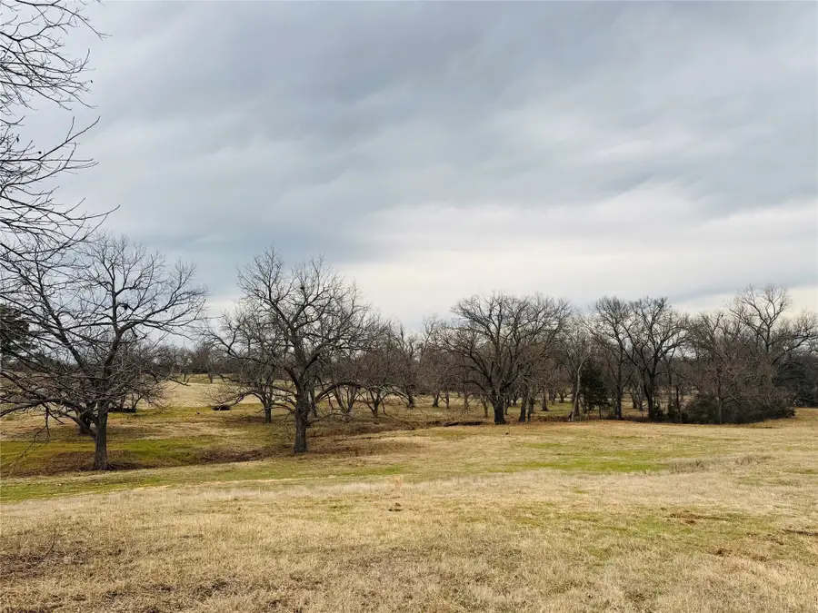 693 Gilbreath Road, Sadler, TX 76264 - Image #2
