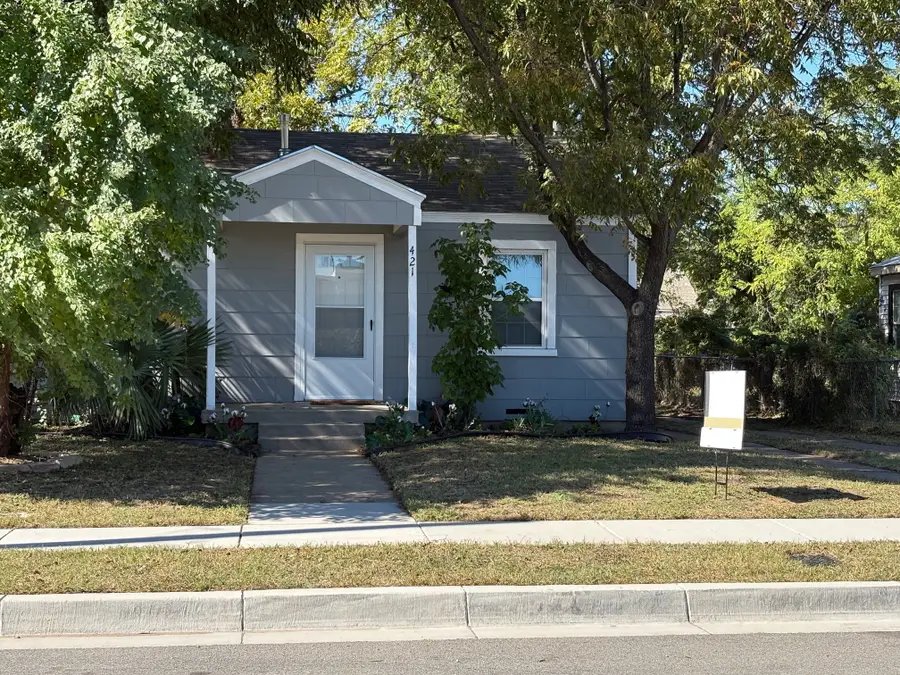 421 Seaman Street, Fort Worth, TX 76111 - Image #2