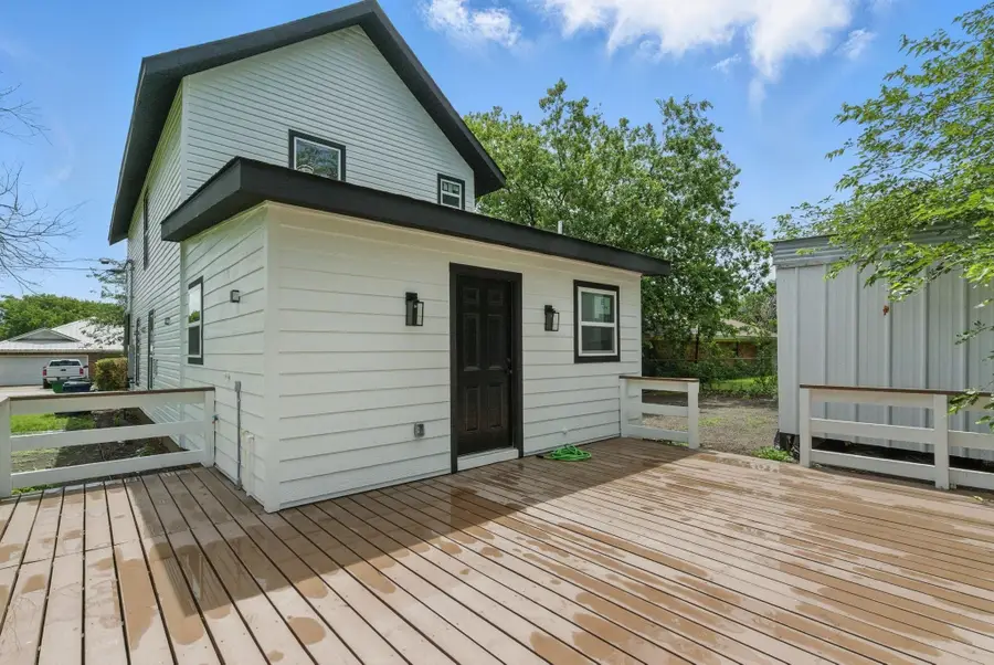 903 N Miller, Decatur, TX 76234 - Image #2