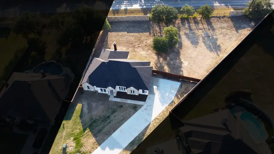 105 Oxford Court, Weatherford, TX 76088 - Image #3