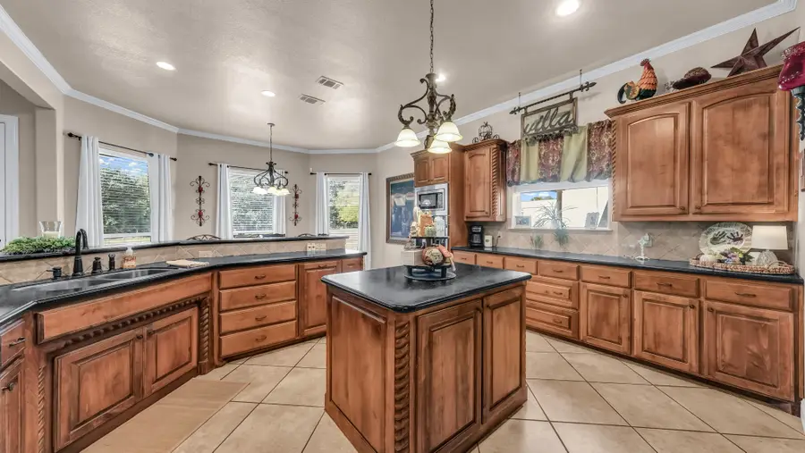 1144 Boling Ranch Road N, Azle, TX 76020 - Image #3