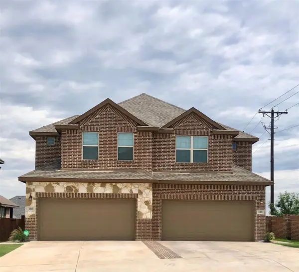 1003 W Sierra Vista Court #2, Midlothian, TX 76065