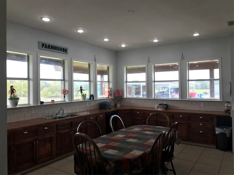 1100 E Rabbit Cove Road, Quinlan, TX 75474 - Image #3