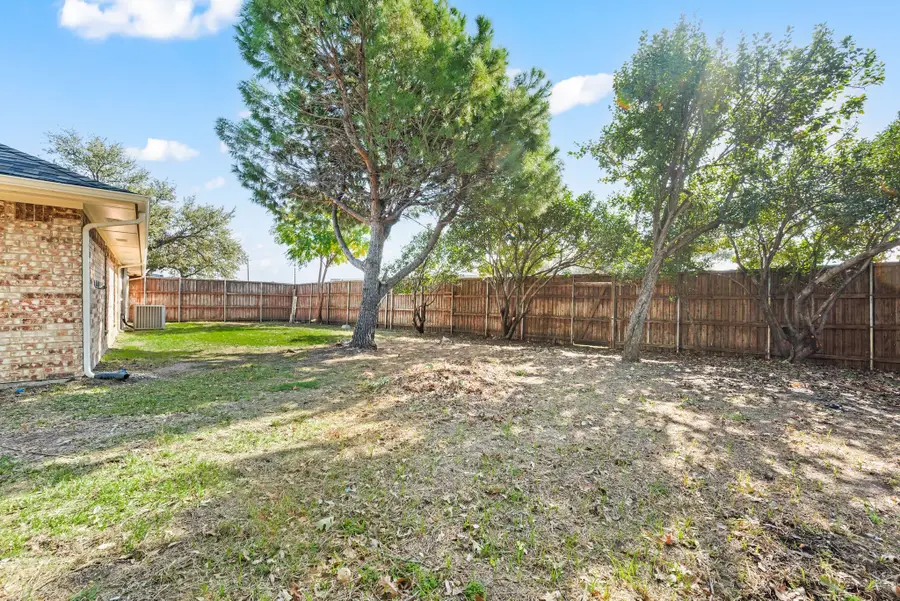 3101 Regency Street, Carrollton, TX 75007 - Image #2