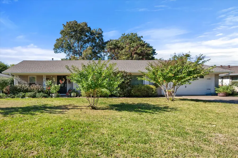 5608 Winifred Drive, Fort Worth, TX 76133 - Image #2