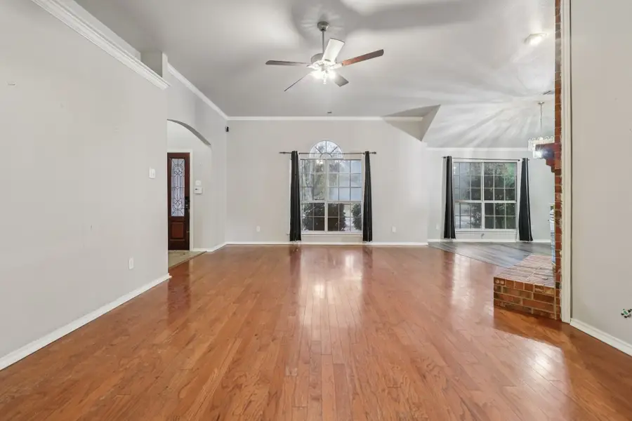 600 N Chattey Road, Desoto, TX 75115 - Image #3