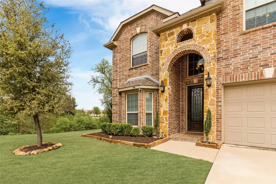 11804 Raeburn Court, McKinney, TX 75071 - Image #2