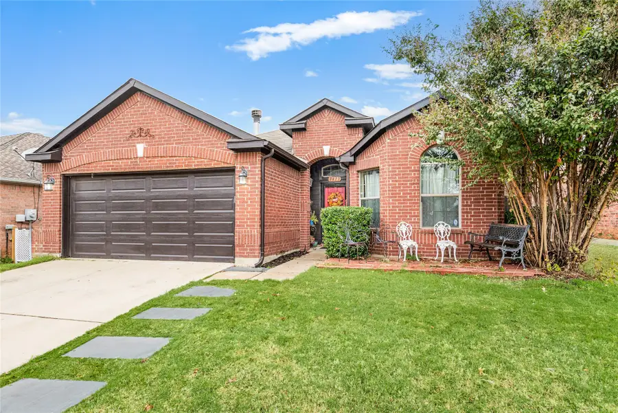 8613 King Ranch Drive, Cross Roads, TX 76227 - Image #2