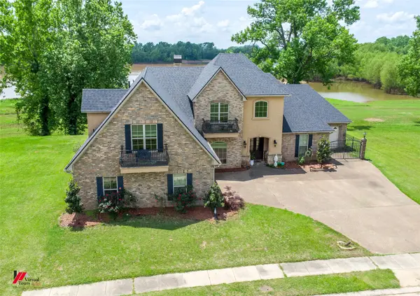 504 Belle Rouge Circle, Bossier City, LA 71111