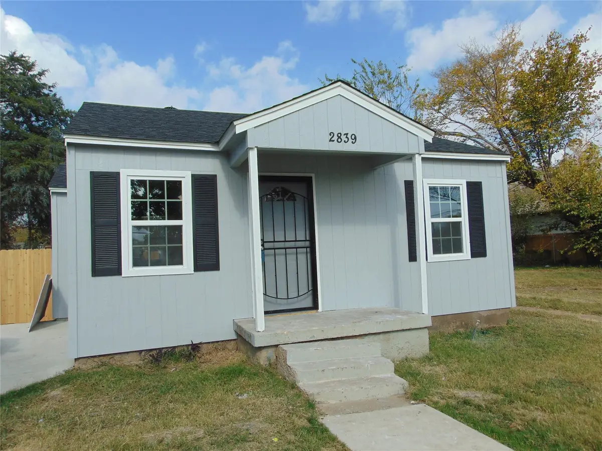 2839 E Overton Road, Dallas, TX 75216 - Image #1