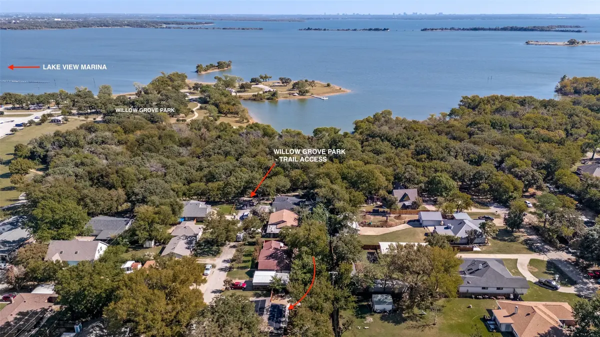 718 Glen Rhea Drive, Lake Dallas, TX 75065 - Image #1