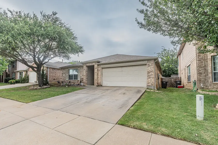 3112 Gettysburg Lane, Fort Worth, TX 76123 - Image #2