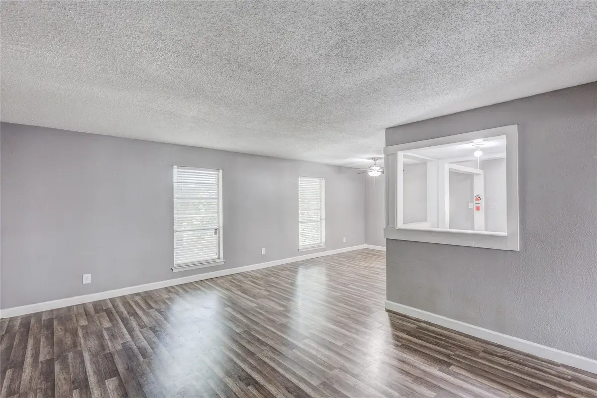 5063 Ridglea Lane #1002, Fort Worth, TX 76116 - Image #1