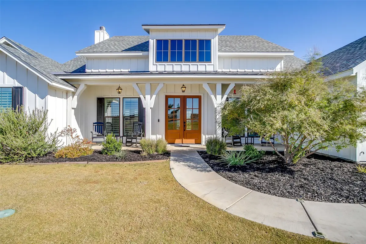 1005 Kingsley Court, Weatherford, TX 76087 - Image #1