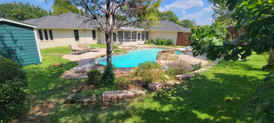 3817 Larkin Lane, Garland, TX 75043 - Image #2