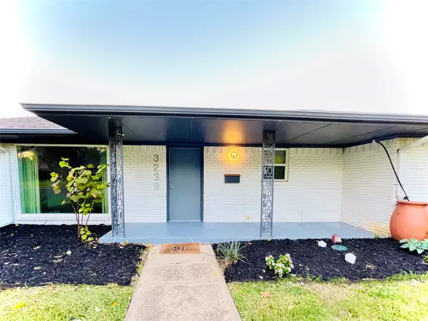 3239 Whirlaway Road, Dallas, TX 75229