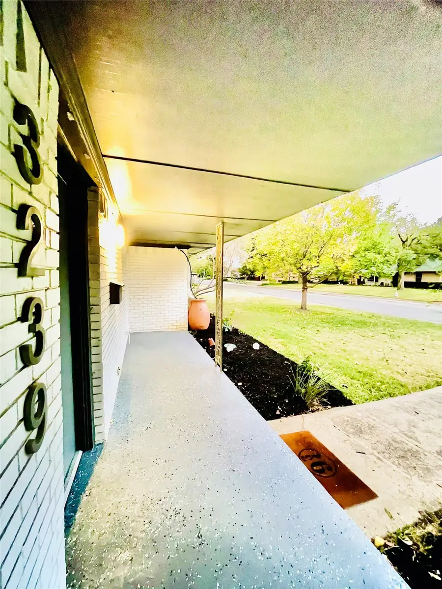 3239 Whirlaway Road, Dallas, TX 75229 - Image #3