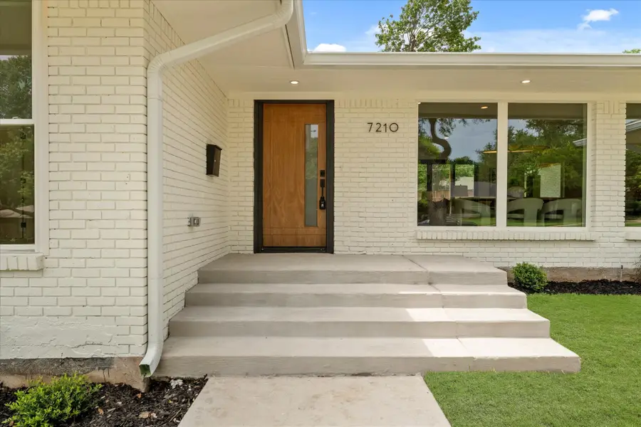 7210 Baxtershire Drive, Dallas, TX 75230 - Image #2