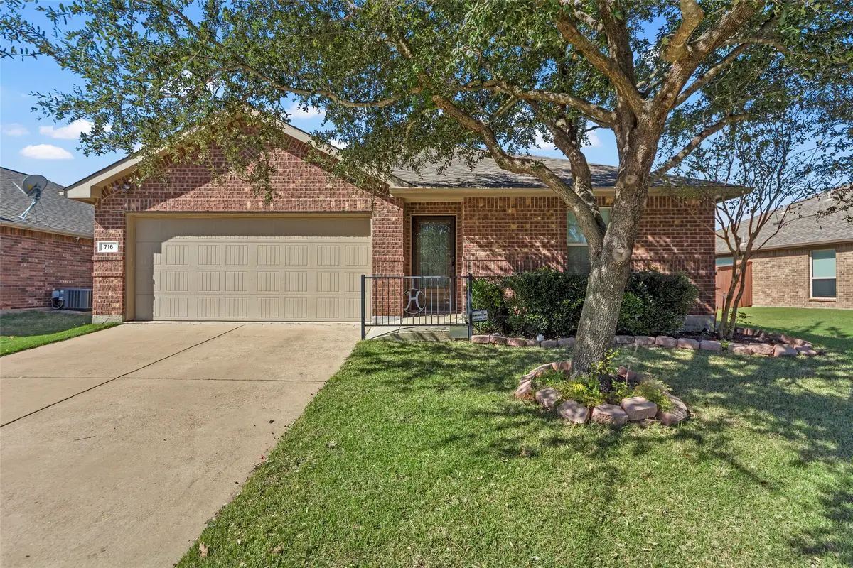716 Harrison Lane, Lavon, TX 75166 - Image #1