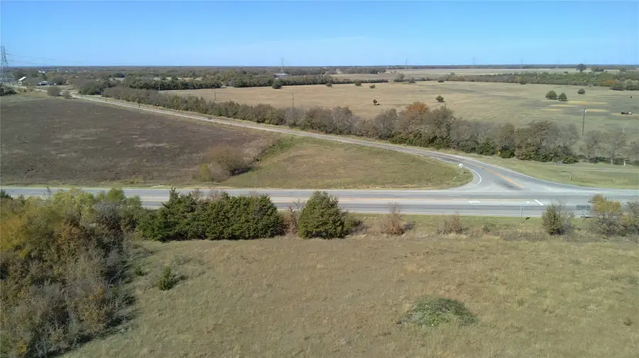 823 W Saunders Street, Trenton, TX 75490 - Image #3