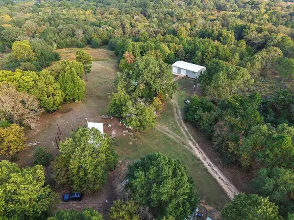 940 Cr 35980, Arthur City, TX 75411