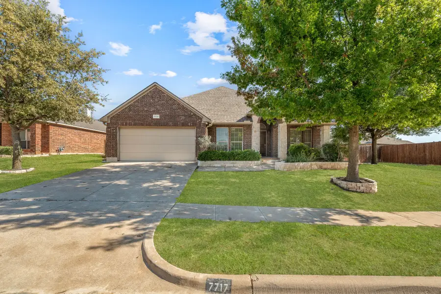 7717 Black Willow Lane, Arlington, TX 76002 - Image #2