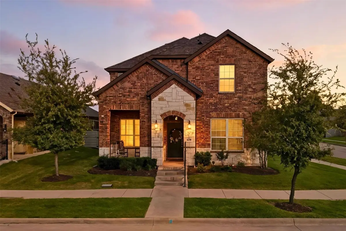 7201 Windy Meadow Drive, Pilot Point Aubrey, TX 76227 - Image #1