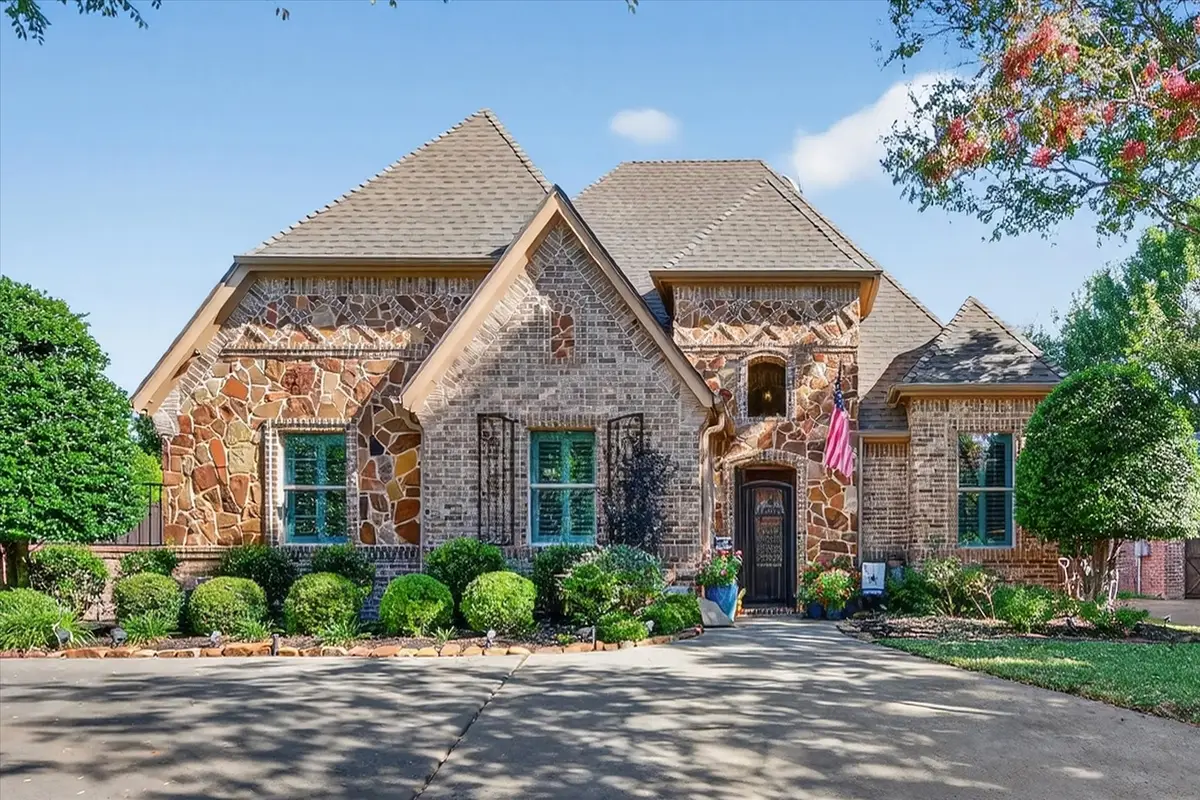 3208 Glade Pointe Court, Hurst, TX 76054 - #1