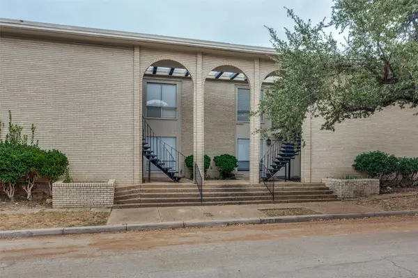 3828 W 7th Street, Fort Worth, TX 76107