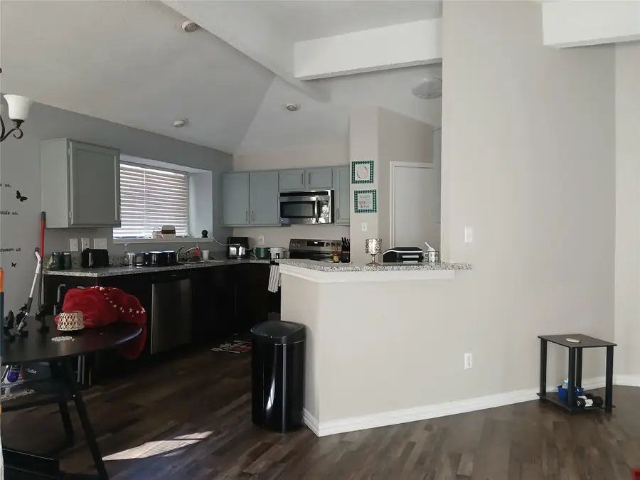 5002 Prairieview Court S, Arlington, TX 76017 - Image #2