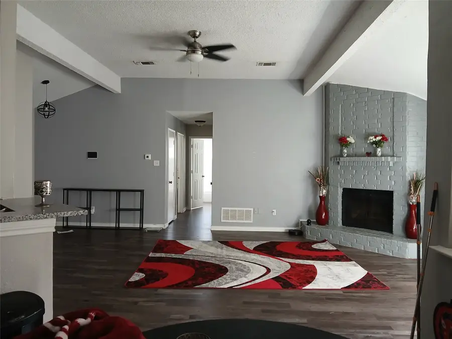 5002 Prairieview Court S, Arlington, TX 76017 - Image #3