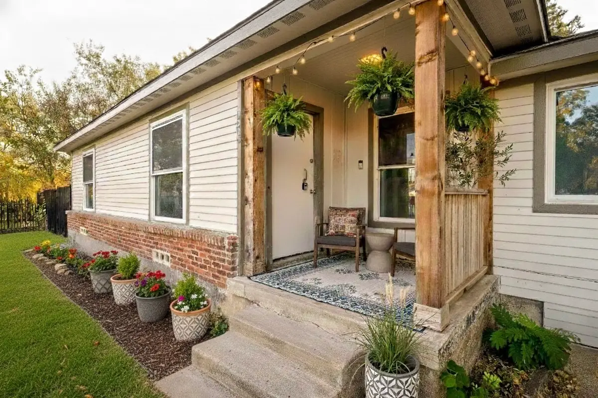 1315 Whitley Drive, Dallas, TX 75217 - Image #1