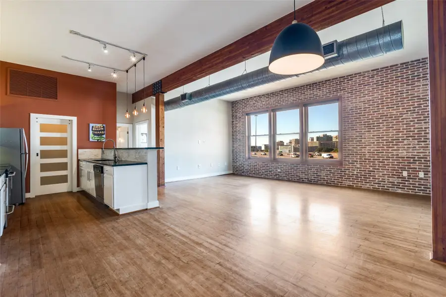 2502 Live Oak Street #338, Dallas, TX 75204 - Image #2