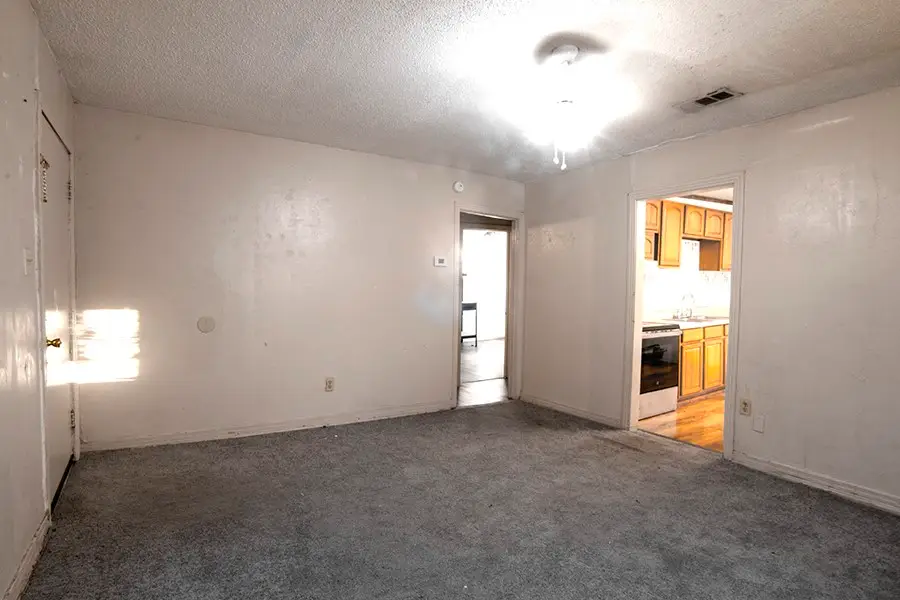 130 Concho Street, Tye, TX 79563 - Image #3