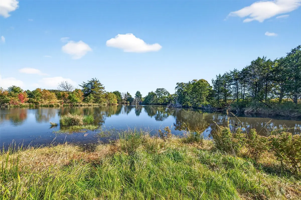 912 Bewley Road, Whitesboro, TX 76273 - Image #1