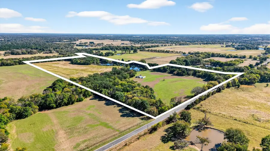 912 Bewley Road, Whitesboro, TX 76273 - Image #3