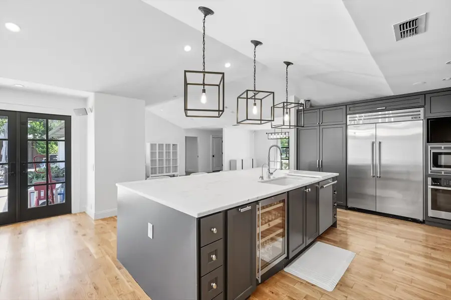 5857 Charlestown Drive, Dallas, TX 75230 - Image #3