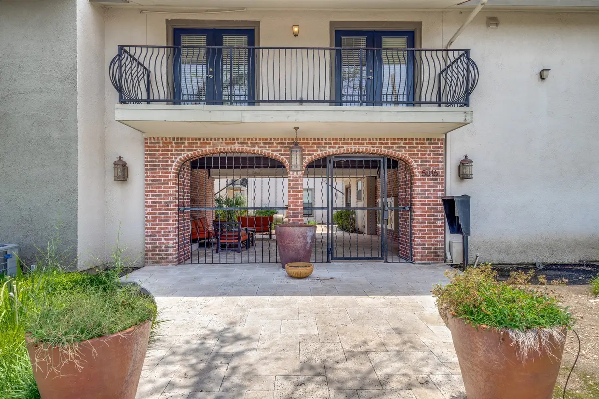 5816 Birchbrook Drive #122, Dallas, TX 75206 - Image #1
